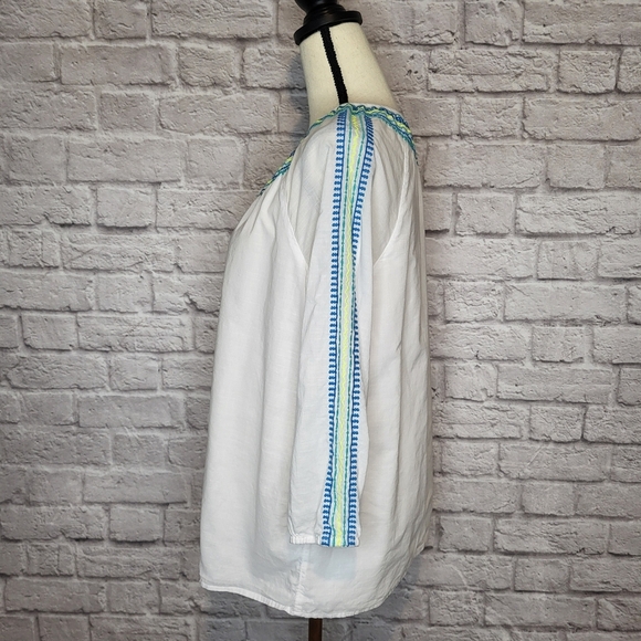 Vineyard Vines top white blue green embroidery tunic style 3/4 sleeve size M - Picture 6 of 9